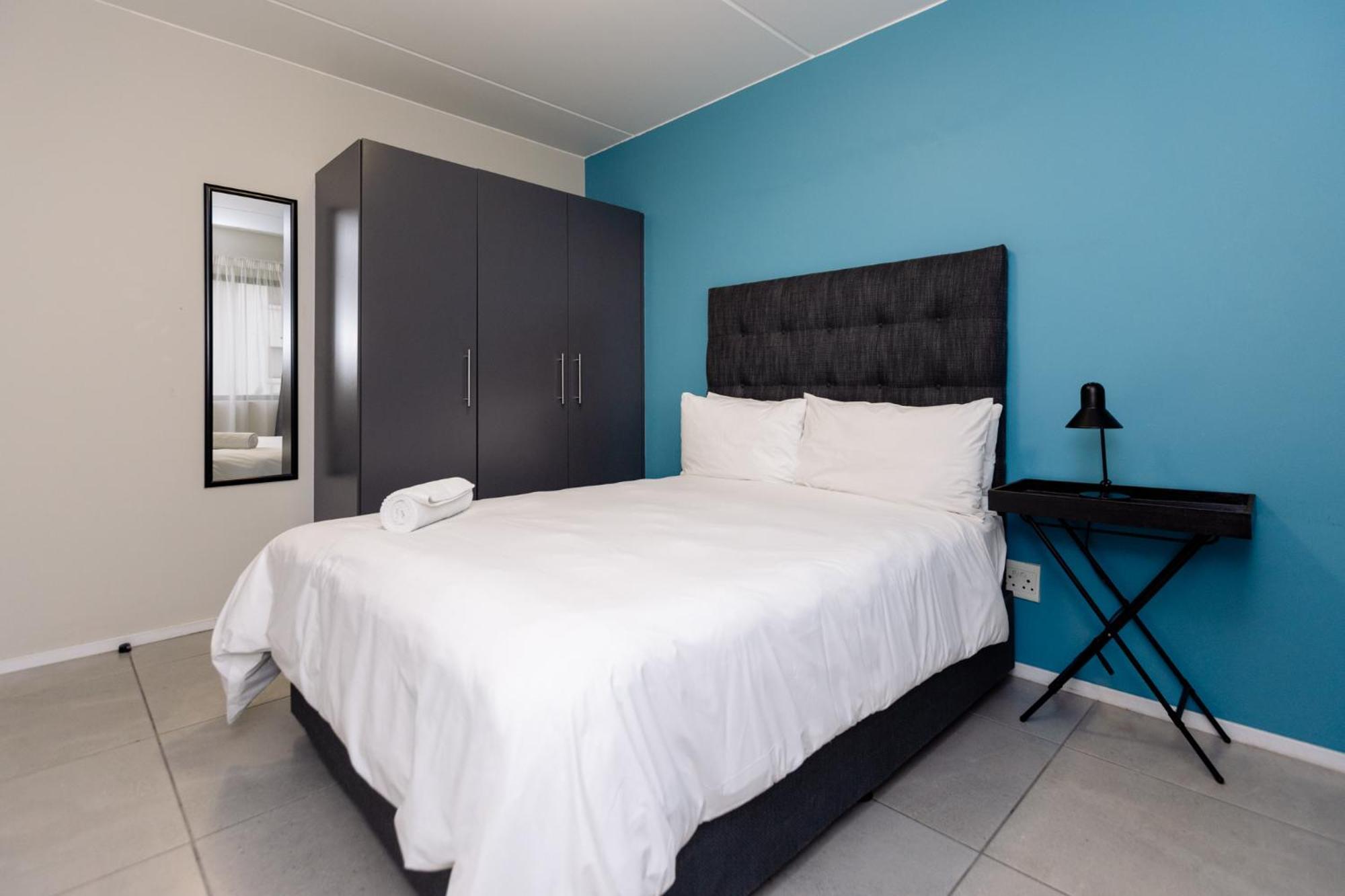 Mint Express Sandton View Johannesburg Exterior photo